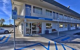 Motel 6-Flagstaff, Az - Butler